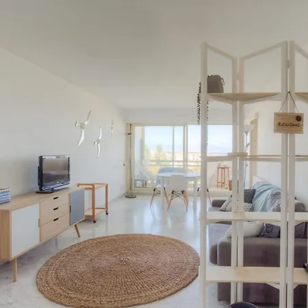 Anthala Prive Apartment *